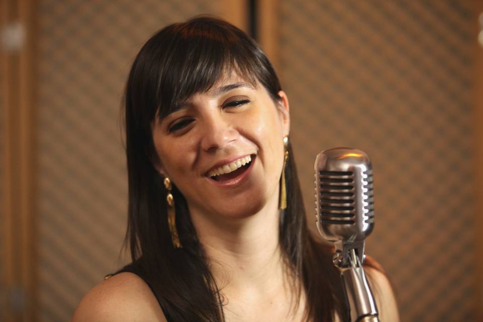 Daniela Alvis (cantora)