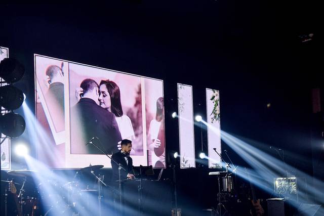 Iluminação e clima da festa