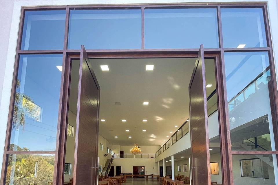 Entrada Salão Coberto