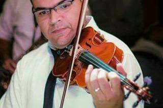 Andre Violinista