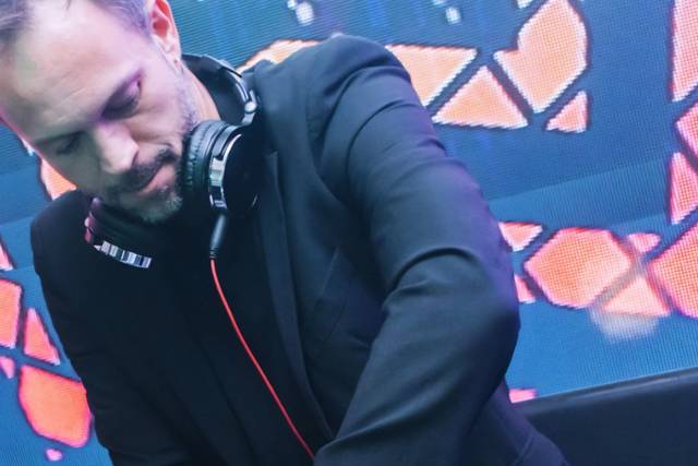 MixPlay, Som e Luz, Dj