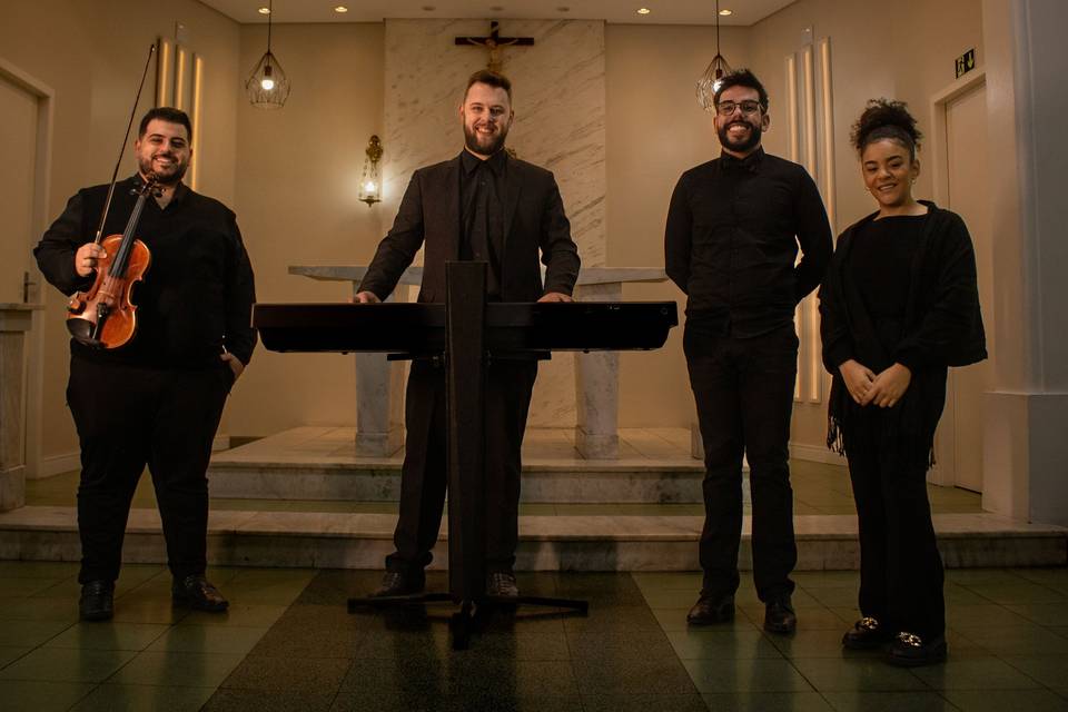 Quarteto Violino, Piano, Vozes