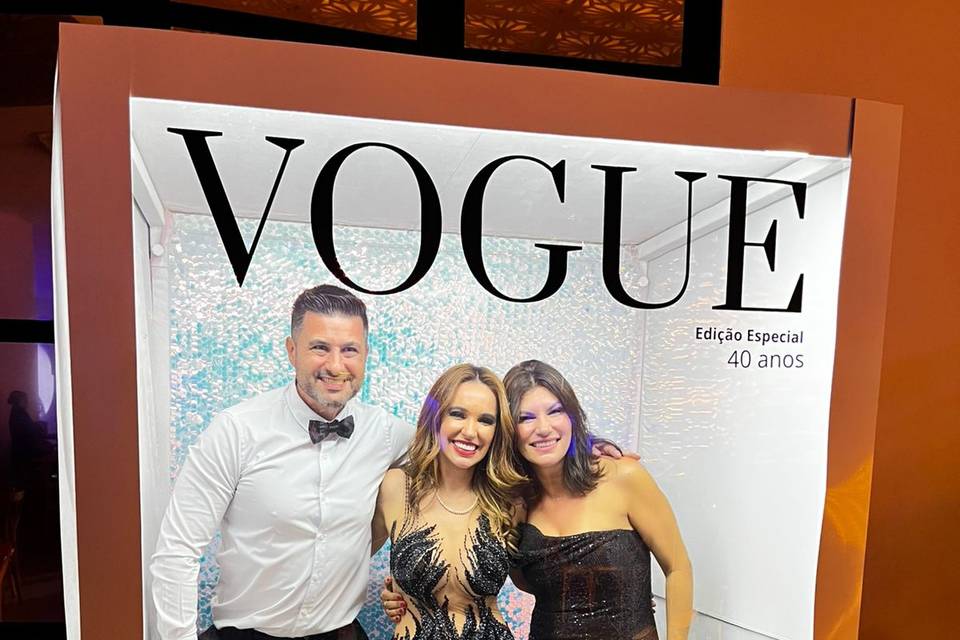 Cabine Vogue Capa de Revista