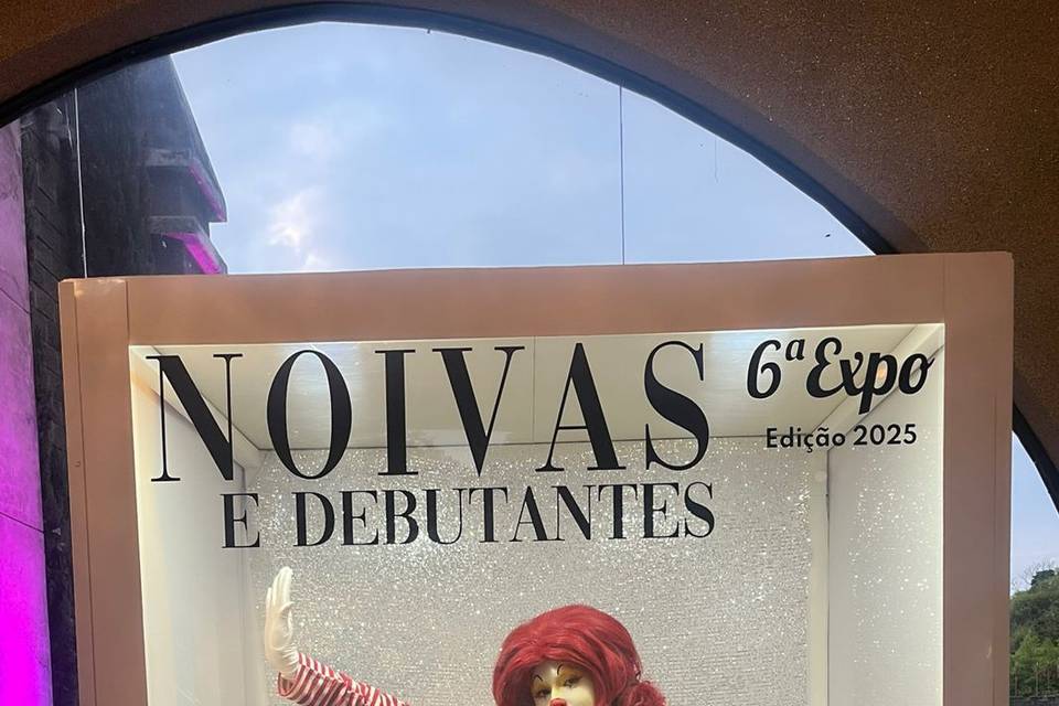 Cabine Vogue Capa de Revista