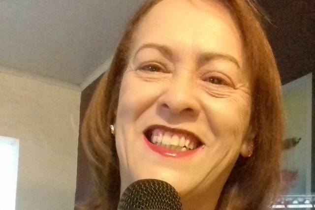Márcia Frota Celebrante