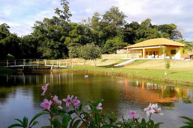 Chácara Lagoa Dourada