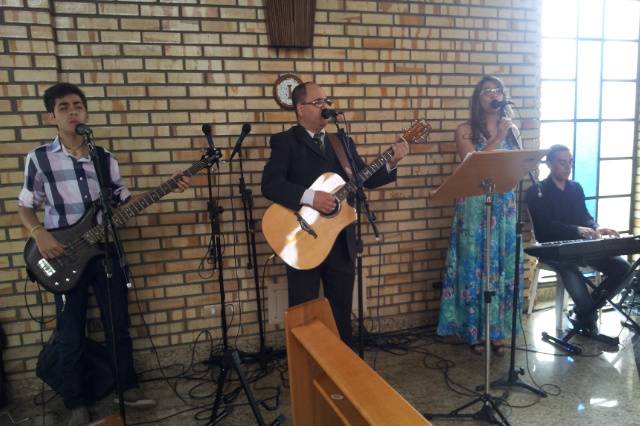 Banda Filhos do Cordeiro