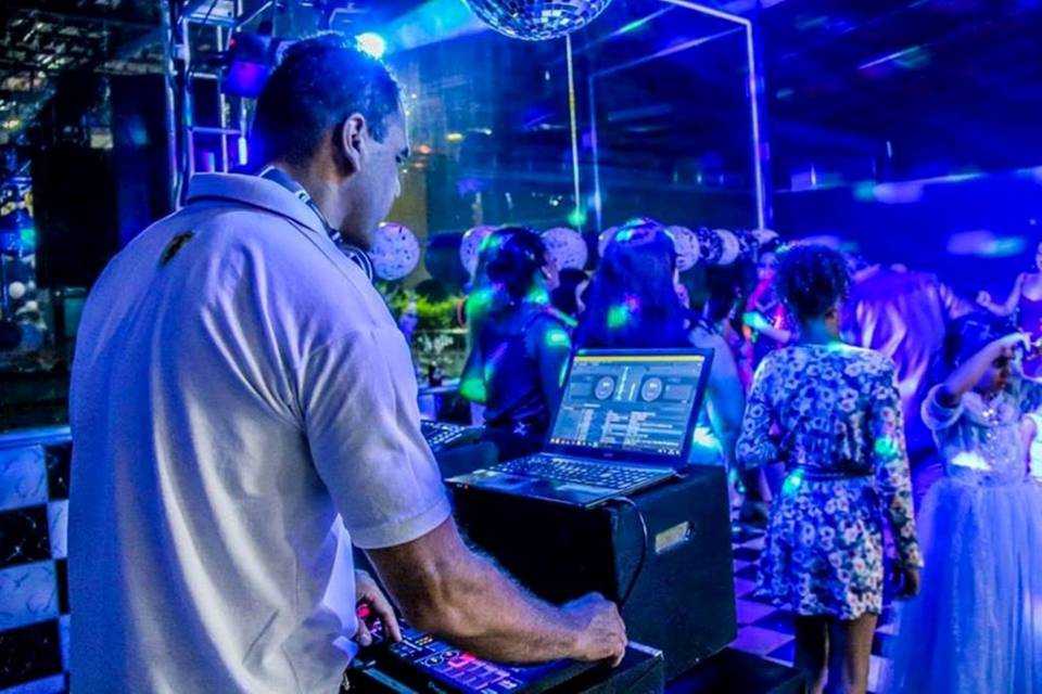 DJ Henrique Paz