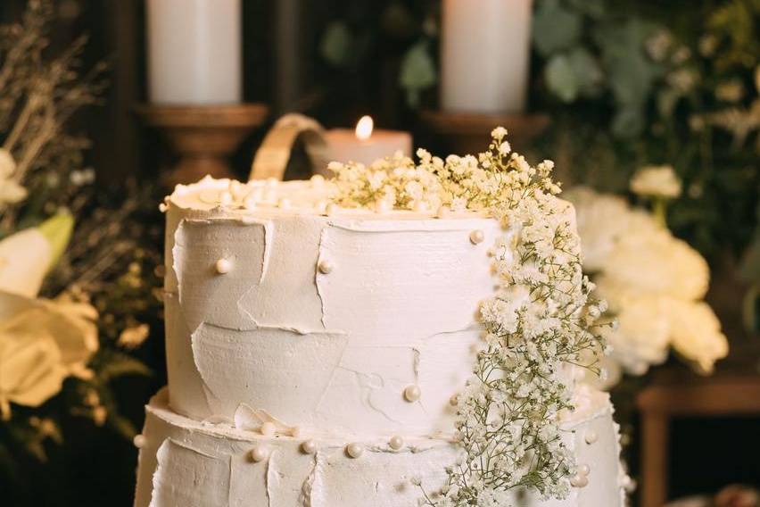 Bolo confeitado de casamento