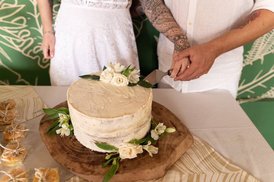 Bolo rústico de casamento