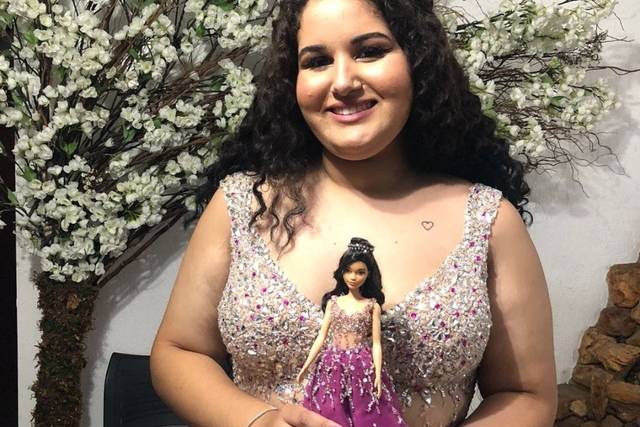 Debutante Mônica