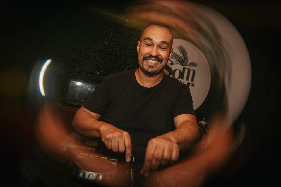 DJ Luiz Pinheiro