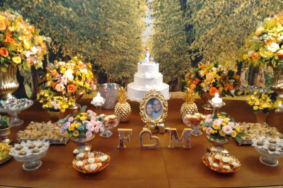 Mesa de bolo noivos