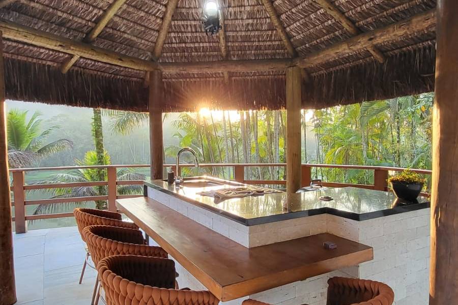 Área gourmet com churrasqueira