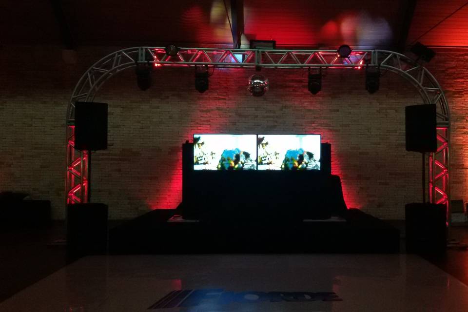 House DJ com Tvs