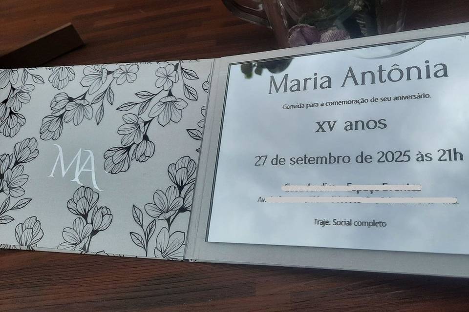 Convite de 15 anos capa dura