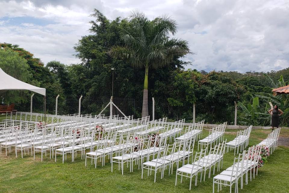 Cadeiras de ferro + Tenda