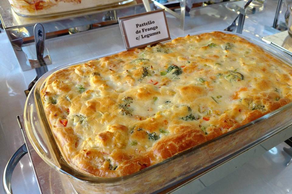 Pastelão de Frango c/ Legumes