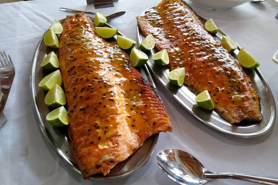 Salmão ao Molho de Maracujá