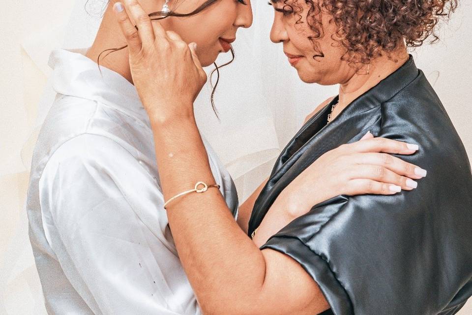 Noiva Damares e sua mãe
