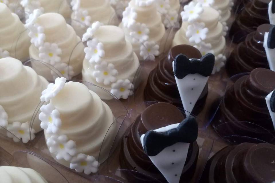 Mini Bolo Nozes