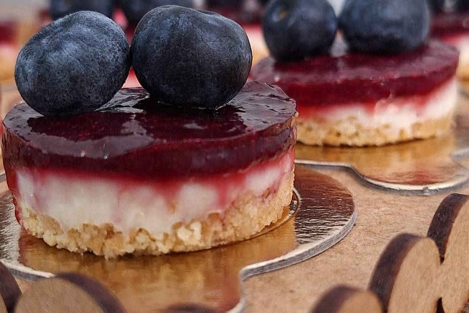 CHEESECAKE FRUTAS VERMELHAS