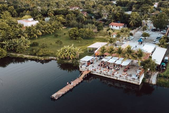 Perlage Lagoon Club