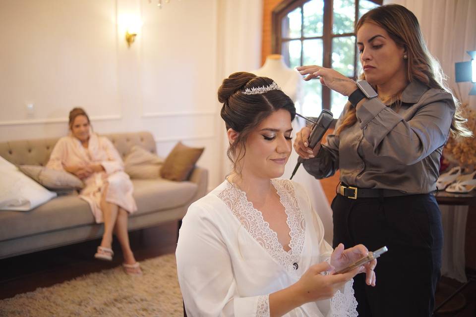 Stephany Coutrim Makeup