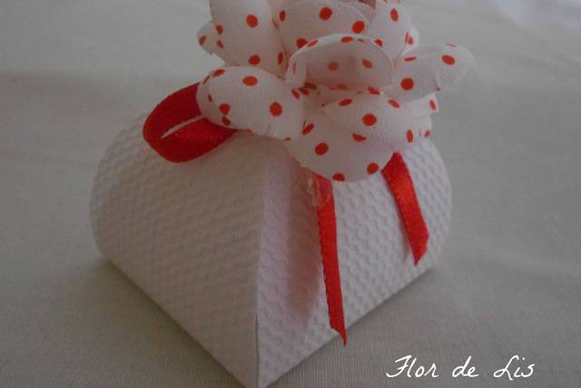 Caixa Florenza com flor e fita