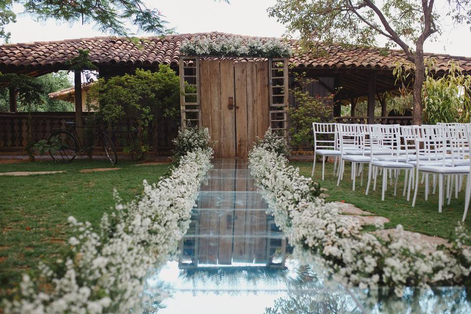 Casamento no jardim do sítio