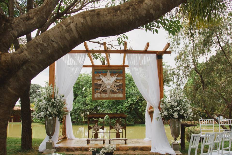 Casamento no jardim do sítio