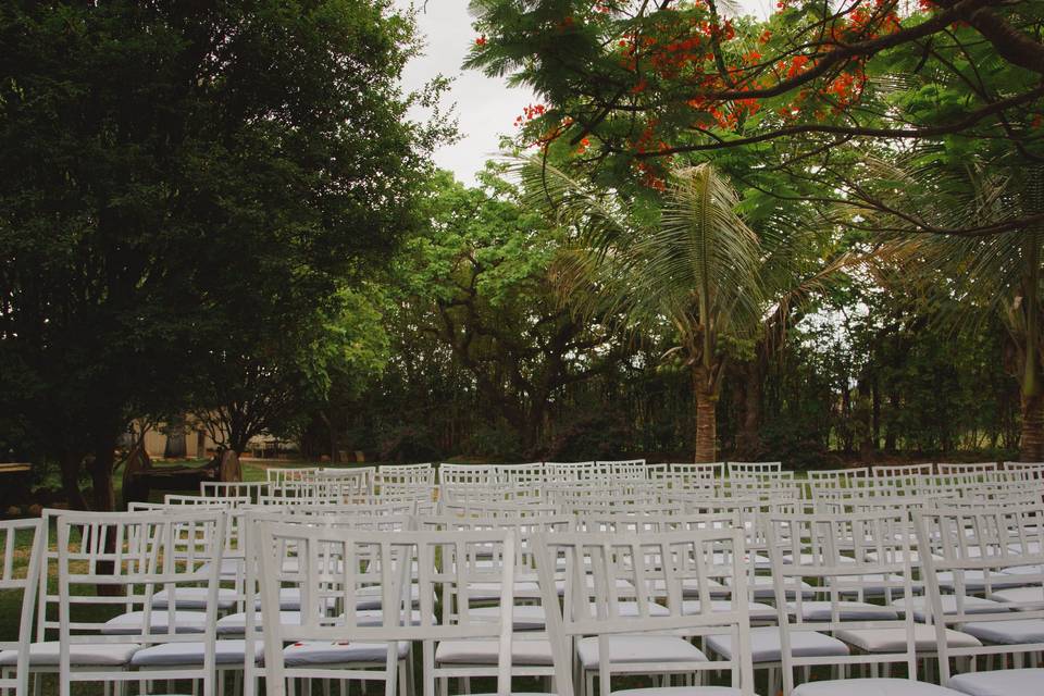 Casamento no jardim do sítio