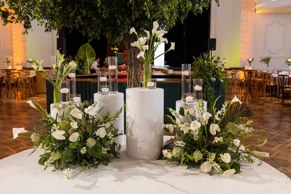 White Roses Candles