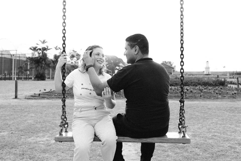 Casal no Balança