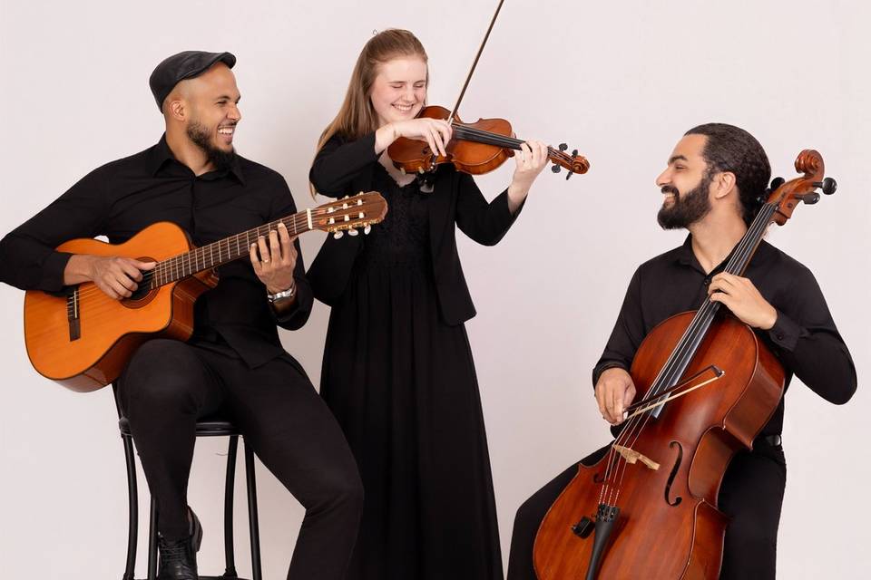 Trio com cordas