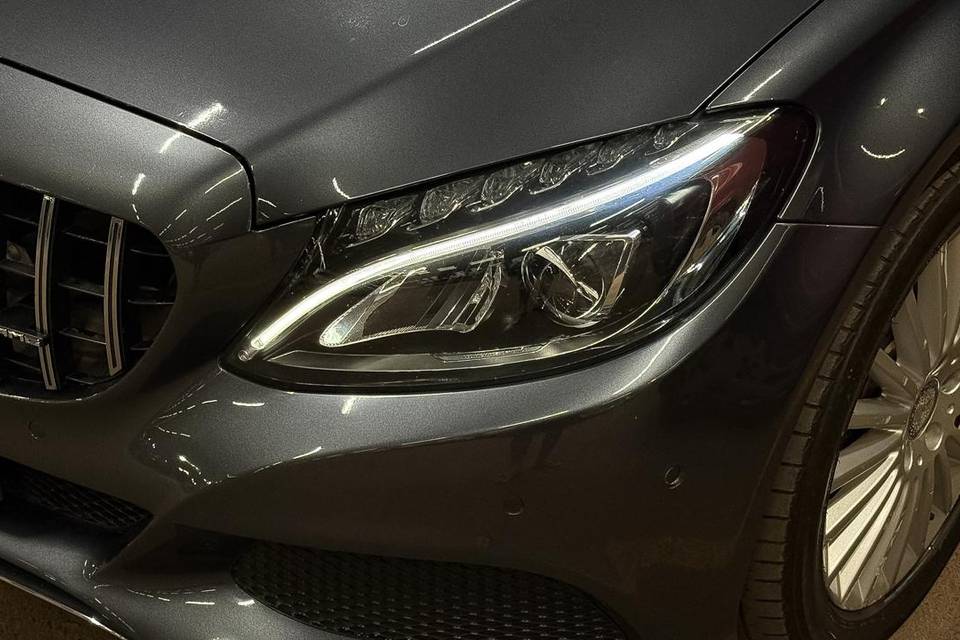 Mercedes C200