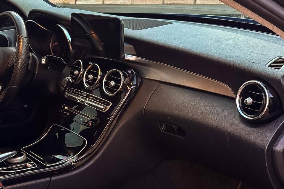 Mercedes C200