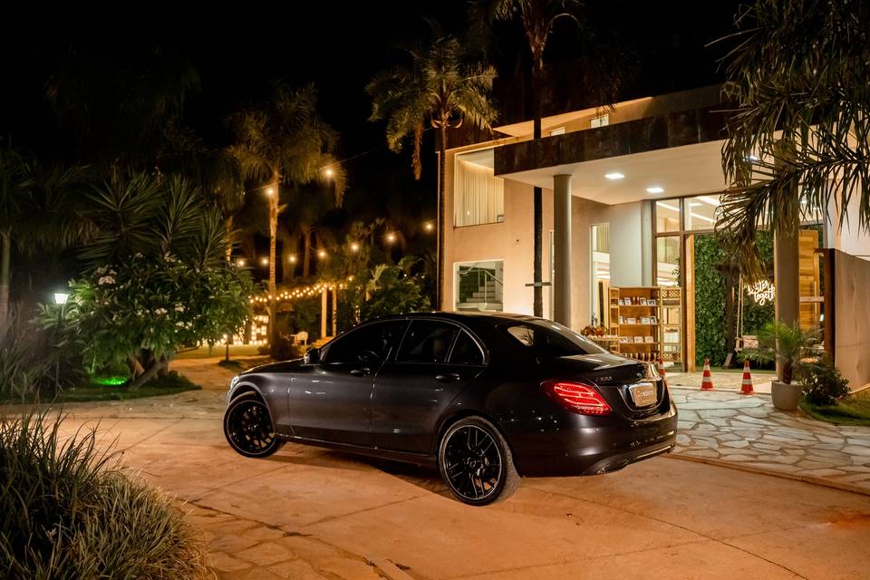 Mercedes C200