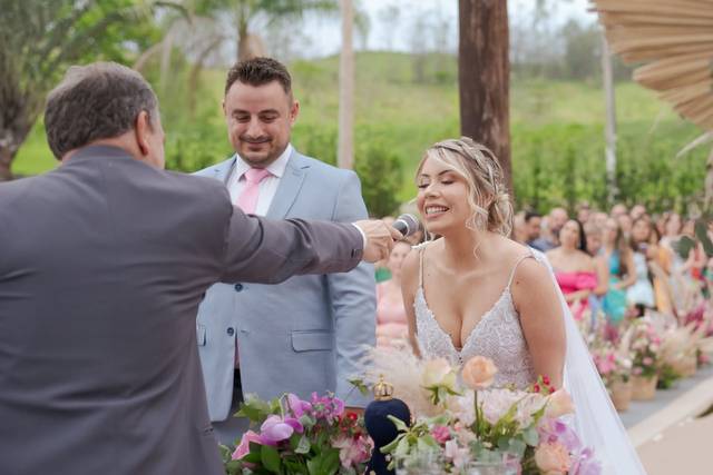 Celebrante Carlos Faccin