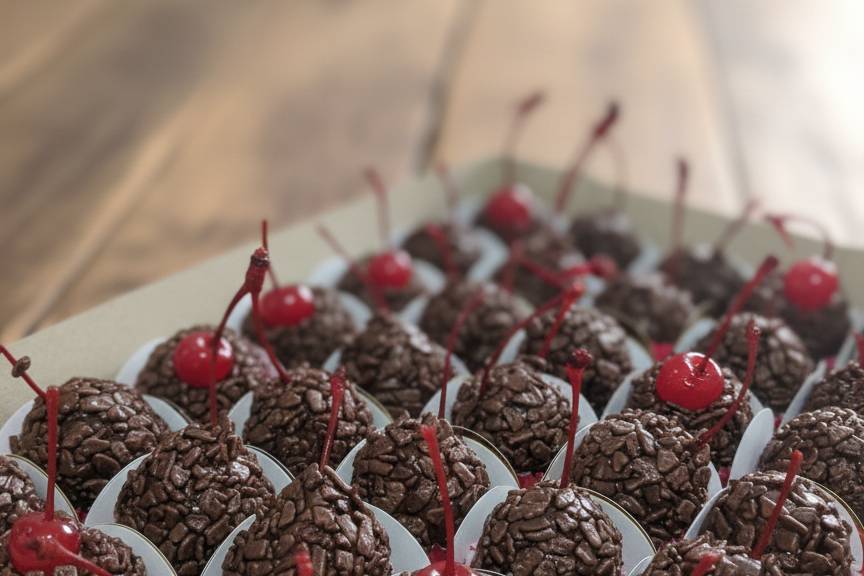 Brigadeiros e Trufas Gourmet