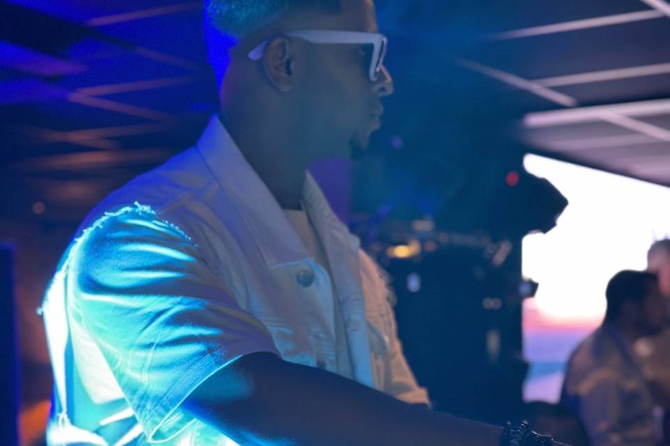 Jota dj