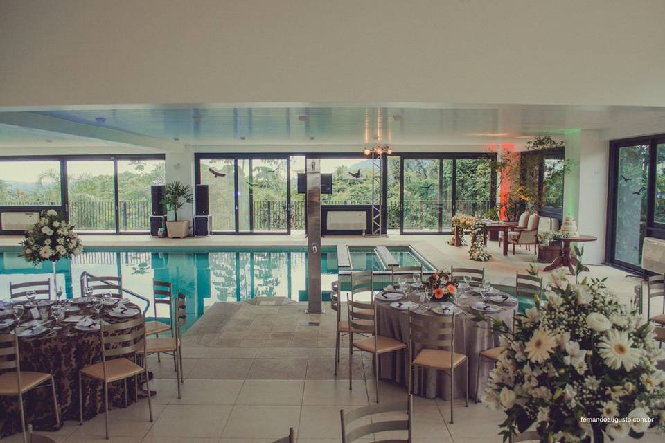 Salão Trentino e piscina térmi