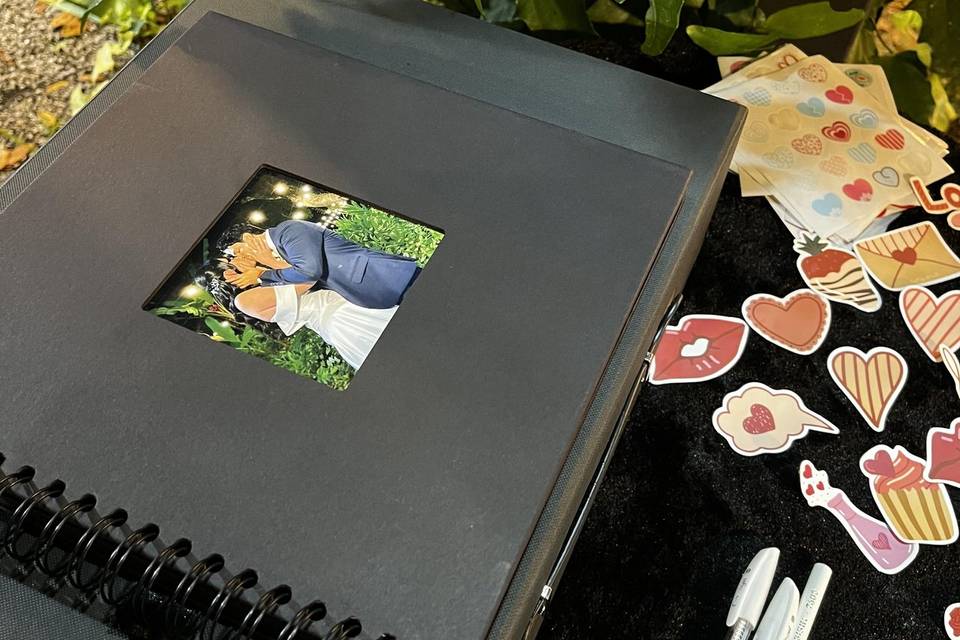 Caderno de fotos noivos