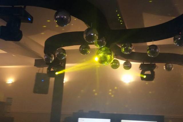 Globos e luzes