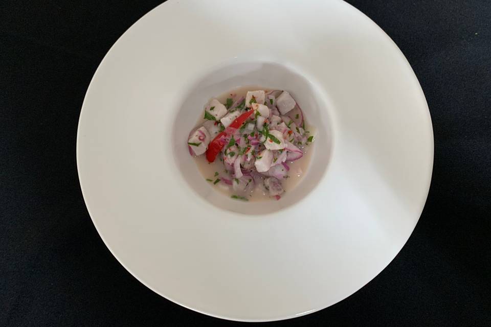 Ceviche de peixe branco