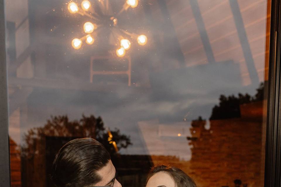 Casal em clima aconchegante