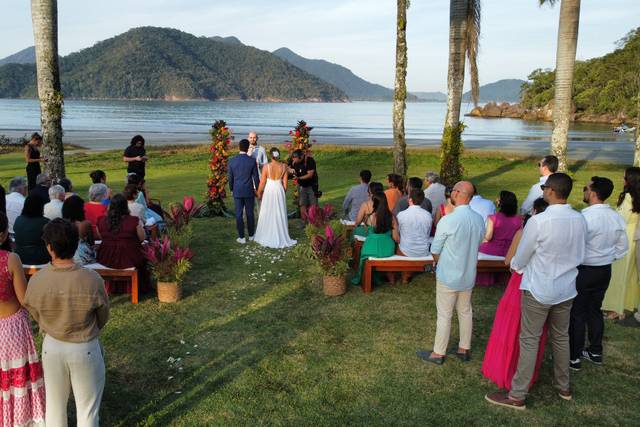 Casamento Eduardohttps://cdn0.