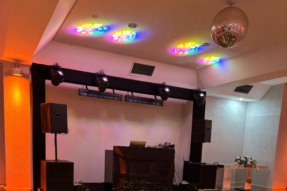 Dj Som
