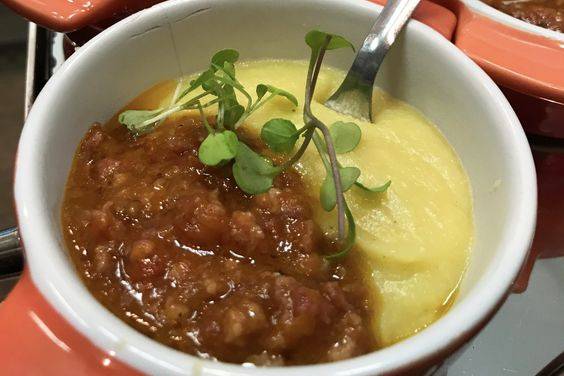 Polenta mole ragu de ossobuco