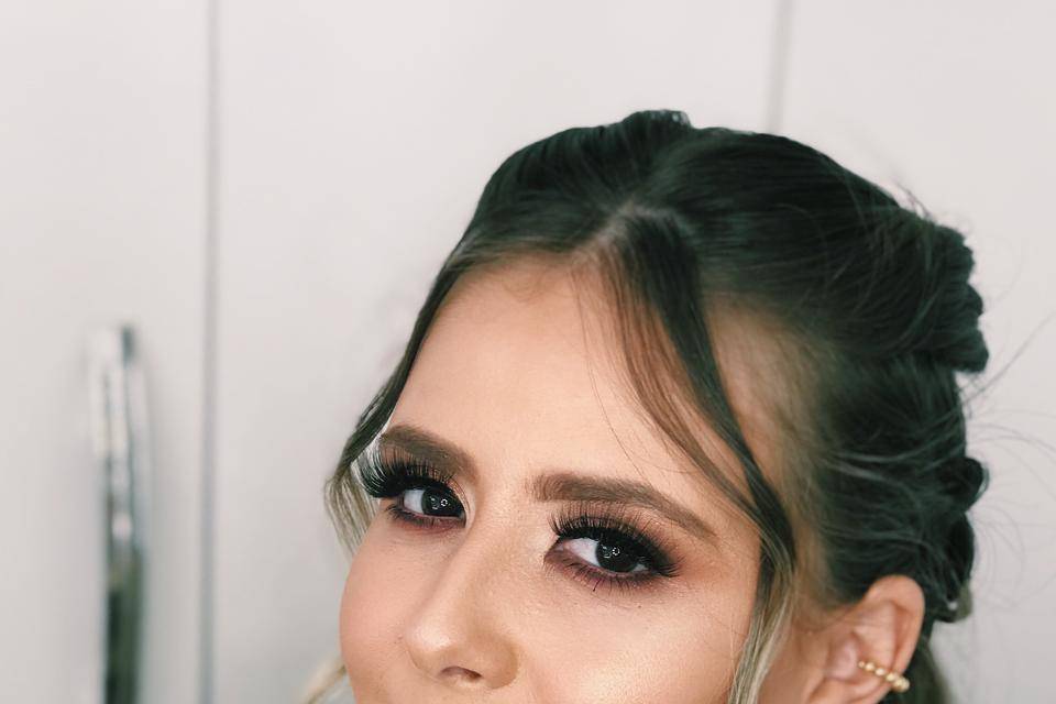 Nathalia (Maquiadora)